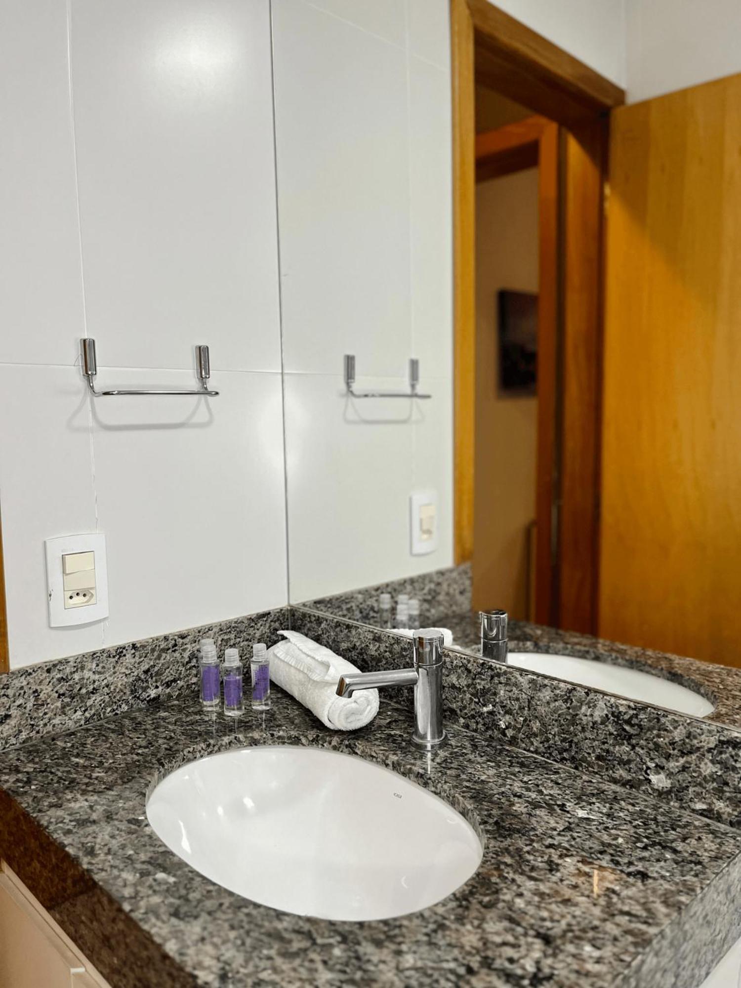 Lk Grajau 5 Apartment Belo Horizonte Bagian luar foto